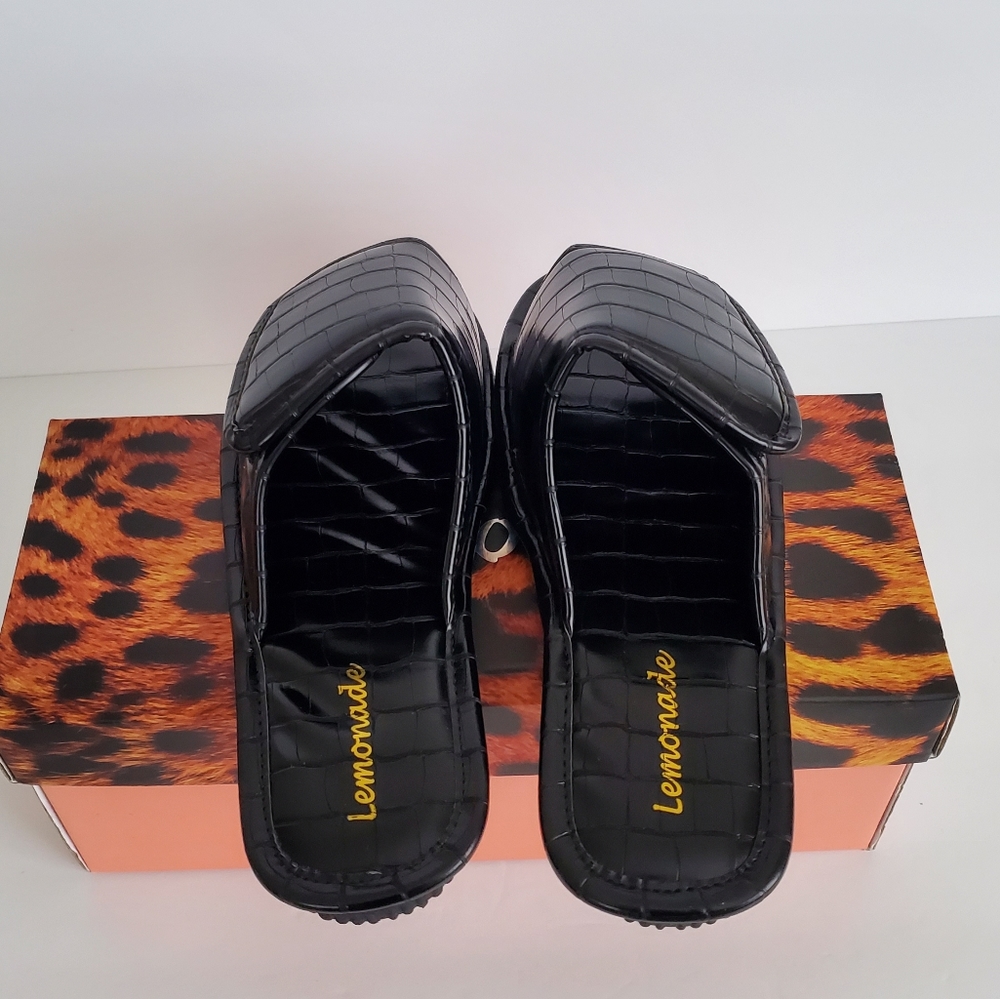 Lemonade Malone Faux Leather Slides Black Sandals Adjustable Fastener size 7‎ - Picture 4 of 6